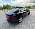 Черный Ягуар XE, объемом двигателя 2 л и пробегом 203 тыс. км за 16500 $, фото 4 на Automoto.ua