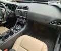 Черный Ягуар XE, объемом двигателя 2 л и пробегом 251 тыс. км за 9800 $, фото 17 на Automoto.ua