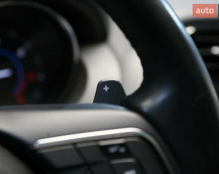 Чорний Ягуар XE, об'ємом двигуна 2 л та пробігом 104 тис. км за 15500 $, фото 26 на Automoto.ua