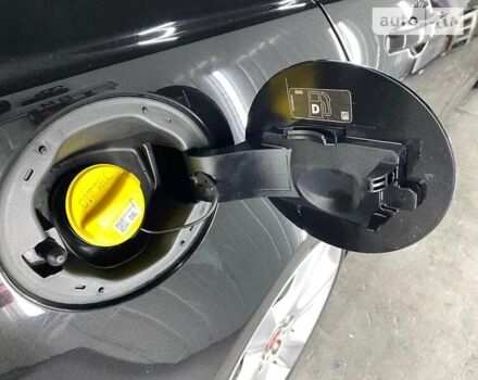 Черный Ягуар XE, объемом двигателя 2 л и пробегом 100 тыс. км за 15500 $, фото 27 на Automoto.ua