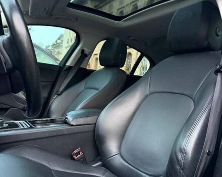 Черный Ягуар XE, объемом двигателя 2 л и пробегом 134 тыс. км за 14900 $, фото 29 на Automoto.ua