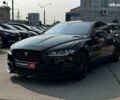Черный Ягуар XE, объемом двигателя 3 л и пробегом 73 тыс. км за 17990 $, фото 3 на Automoto.ua