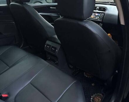 Черный Ягуар XE, объемом двигателя 2 л и пробегом 134 тыс. км за 14900 $, фото 26 на Automoto.ua
