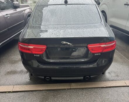 Чорний Ягуар XE, об'ємом двигуна 2 л та пробігом 113 тис. км за 12700 $, фото 3 на Automoto.ua