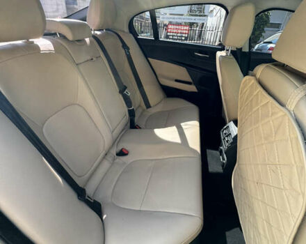 Чорний Ягуар XE, об'ємом двигуна 2 л та пробігом 131 тис. км за 15500 $, фото 14 на Automoto.ua