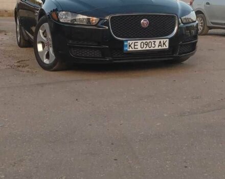 Черный Ягуар XE, объемом двигателя 2 л и пробегом 130 тыс. км за 15000 $, фото 17 на Automoto.ua