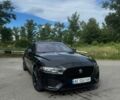 Чорний Ягуар XE, об'ємом двигуна 3 л та пробігом 66 тис. км за 18000 $, фото 1 на Automoto.ua