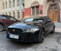 Черный Ягуар XE, объемом двигателя 2 л и пробегом 134 тыс. км за 14900 $, фото 3 на Automoto.ua