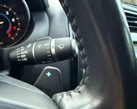 Черный Ягуар XE, объемом двигателя 2 л и пробегом 134 тыс. км за 14900 $, фото 19 на Automoto.ua