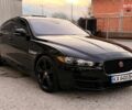 Чорний Ягуар XE, об'ємом двигуна 2 л та пробігом 140 тис. км за 13300 $, фото 1 на Automoto.ua