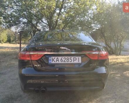 Чорний Ягуар XE, об'ємом двигуна 2 л та пробігом 116 тис. км за 18000 $, фото 1 на Automoto.ua