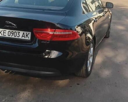 Черный Ягуар XE, объемом двигателя 2 л и пробегом 130 тыс. км за 15000 $, фото 11 на Automoto.ua