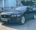 Черный Ягуар XE, объемом двигателя 2 л и пробегом 196 тыс. км за 15890 $, фото 1 на Automoto.ua