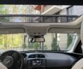 Черный Ягуар XE, объемом двигателя 2 л и пробегом 140 тыс. км за 13100 $, фото 7 на Automoto.ua