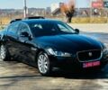 Черный Ягуар XE, объемом двигателя 2 л и пробегом 196 тыс. км за 14950 $, фото 1 на Automoto.ua