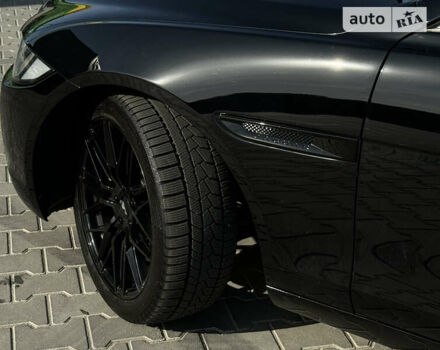 Черный Ягуар XE, объемом двигателя 2 л и пробегом 85 тыс. км за 18300 $, фото 27 на Automoto.ua