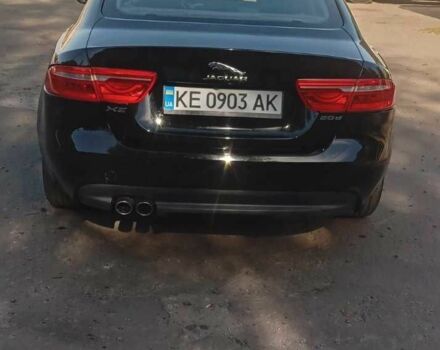 Черный Ягуар XE, объемом двигателя 2 л и пробегом 130 тыс. км за 15000 $, фото 4 на Automoto.ua
