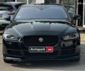 Черный Ягуар XE, объемом двигателя 3 л и пробегом 73 тыс. км за 17990 $, фото 2 на Automoto.ua