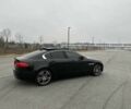 Черный Ягуар XE, объемом двигателя 2 л и пробегом 58 тыс. км за 3100 $, фото 4 на Automoto.ua