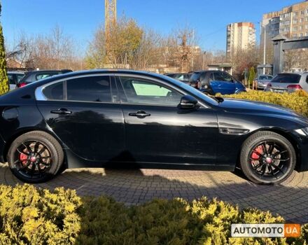 Черный Ягуар XE, объемом двигателя 2 л и пробегом 132 тыс. км за 16500 $, фото 7 на Automoto.ua