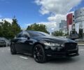 Черный Ягуар XE, объемом двигателя 2 л и пробегом 56 тыс. км за 18500 $, фото 2 на Automoto.ua
