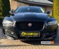 Черный Ягуар XE, объемом двигателя 2 л и пробегом 132 тыс. км за 16500 $, фото 1 на Automoto.ua
