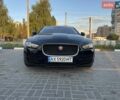 Черный Ягуар XE, объемом двигателя 2 л и пробегом 219 тыс. км за 12500 $, фото 1 на Automoto.ua