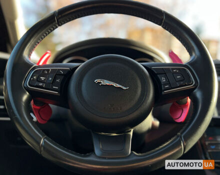 Черный Ягуар XE, объемом двигателя 2 л и пробегом 132 тыс. км за 16500 $, фото 21 на Automoto.ua