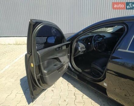Черный Ягуар XE, объемом двигателя 2 л и пробегом 137 тыс. км за 15800 $, фото 16 на Automoto.ua