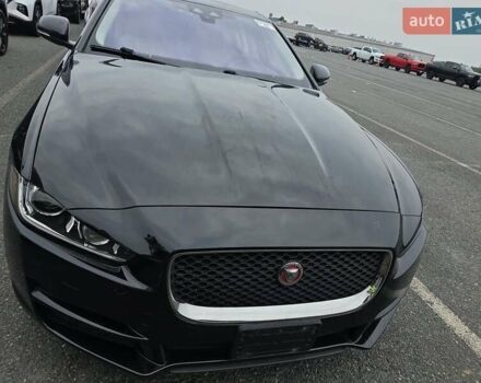 Чорний Ягуар XE, об'ємом двигуна 3 л та пробігом 107 тис. км за 10500 $, фото 1 на Automoto.ua