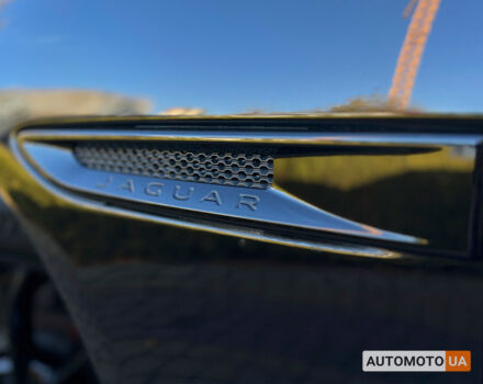 Черный Ягуар XE, объемом двигателя 2 л и пробегом 132 тыс. км за 16500 $, фото 24 на Automoto.ua