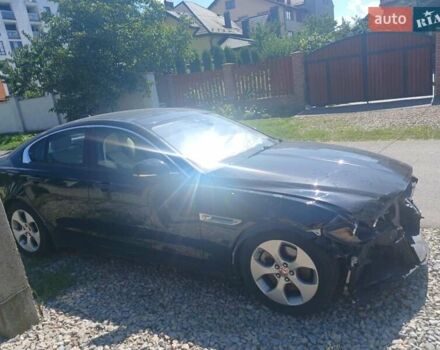 Черный Ягуар XE, объемом двигателя 2 л и пробегом 156 тыс. км за 11000 $, фото 2 на Automoto.ua