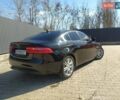 Черный Ягуар XE, объемом двигателя 2 л и пробегом 137 тыс. км за 15800 $, фото 8 на Automoto.ua