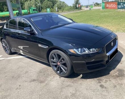 Черный Ягуар XE, объемом двигателя 2 л и пробегом 83 тыс. км за 25899 $, фото 5 на Automoto.ua