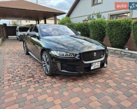 Чорний Ягуар XE, об'ємом двигуна 2 л та пробігом 58 тис. км за 25000 $, фото 7 на Automoto.ua