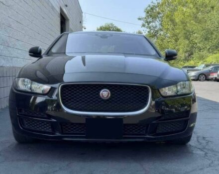 Черный Ягуар XE, объемом двигателя 2 л и пробегом 46 тыс. км за 7000 $, фото 1 на Automoto.ua