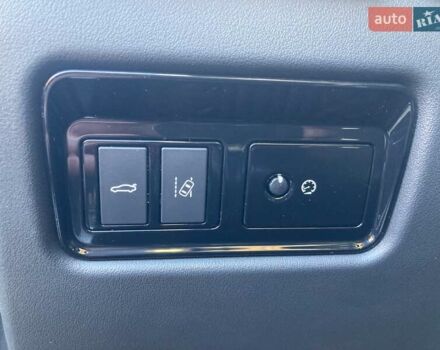 Черный Ягуар XE, объемом двигателя 2 л и пробегом 83 тыс. км за 25899 $, фото 24 на Automoto.ua