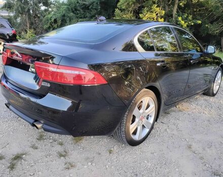 Чорний Ягуар XE, об'ємом двигуна 2 л та пробігом 49 тис. км за 6900 $, фото 3 на Automoto.ua