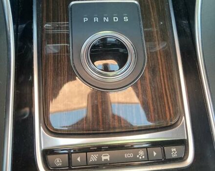 Черный Ягуар XE, объемом двигателя 2 л и пробегом 83 тыс. км за 25899 $, фото 19 на Automoto.ua