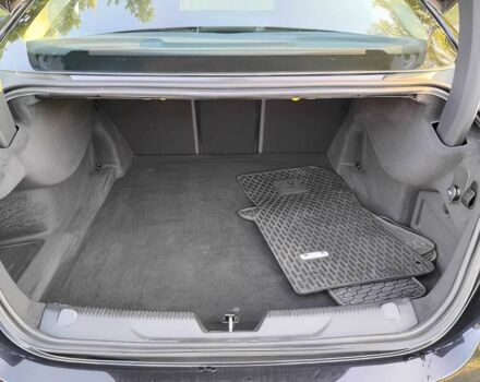 Чорний Ягуар XE, об'ємом двигуна 2 л та пробігом 49 тис. км за 6900 $, фото 13 на Automoto.ua