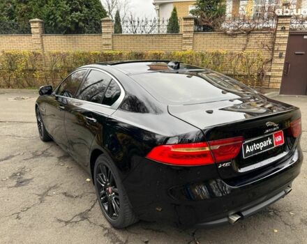 Чорний Ягуар XE, об'ємом двигуна 2 л та пробігом 109 тис. км за 17490 $, фото 6 на Automoto.ua