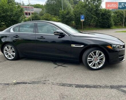 Чорний Ягуар XE, об'ємом двигуна 2 л та пробігом 65 тис. км за 17200 $, фото 5 на Automoto.ua