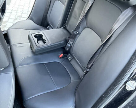 Черный Ягуар XE, объемом двигателя 2 л и пробегом 118 тыс. км за 11500 $, фото 16 на Automoto.ua