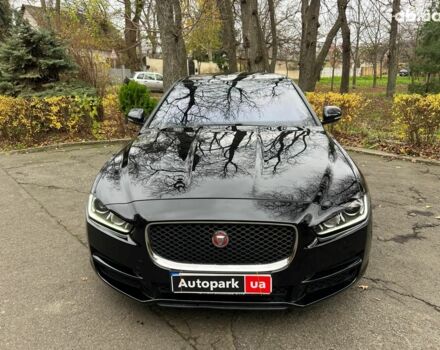 Чорний Ягуар XE, об'ємом двигуна 2 л та пробігом 109 тис. км за 17490 $, фото 1 на Automoto.ua