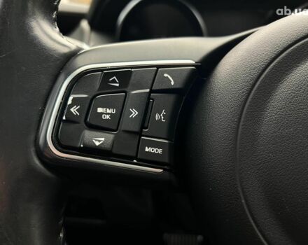 Чорний Ягуар XE, об'ємом двигуна 2 л та пробігом 109 тис. км за 17490 $, фото 14 на Automoto.ua