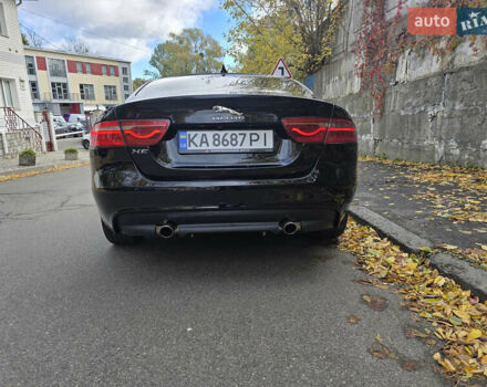 Черный Ягуар XE, объемом двигателя 2 л и пробегом 107 тыс. км за 18800 $, фото 9 на Automoto.ua