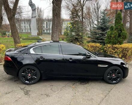 Чорний Ягуар XE, об'ємом двигуна 2 л та пробігом 109 тис. км за 17490 $, фото 3 на Automoto.ua