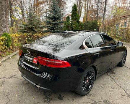 Чорний Ягуар XE, об'ємом двигуна 2 л та пробігом 109 тис. км за 17490 $, фото 4 на Automoto.ua