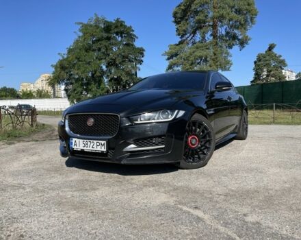 Черный Ягуар XE, объемом двигателя 2 л и пробегом 150 тыс. км за 12500 $, фото 1 на Automoto.ua