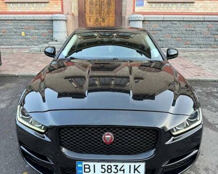 Черный Ягуар XE, объемом двигателя 2 л и пробегом 134 тыс. км за 14900 $, фото 1 на Automoto.ua